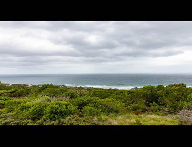 LAND FOR SALE IN DANA BAY